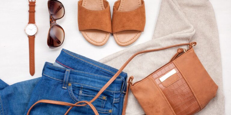 Tenues de voyage stylées et pratiques : Guide complet pour les voyageurs modernes